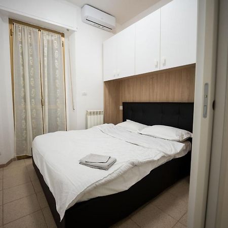 Intero Appartamento A Перо Экстерьер фото