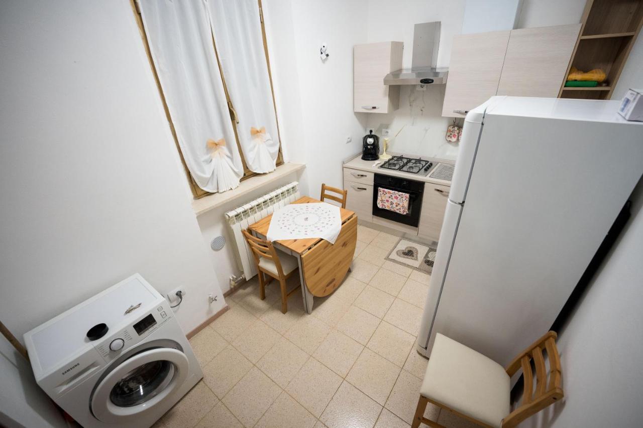 Intero Appartamento A Перо Экстерьер фото